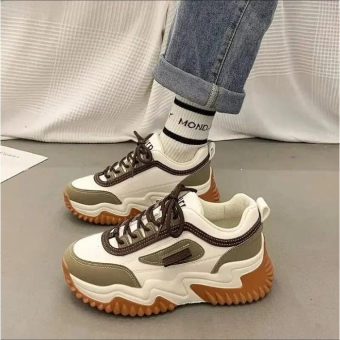 UB STORE - Sepatu Sneakers Wanita Boots Casual Fashion Wanita UB-20 Karet Kasual Shoes