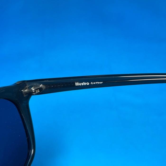 Kacamata Sunglasses Eyewear model wayfarer Lensa polarized illustro LI923 mulus original melawai fra