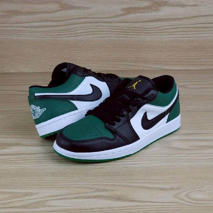 Nike Air Jordan 1 Low Green Toe Sepatu Sneakers Pria Wanita Hitam Hijau Putih