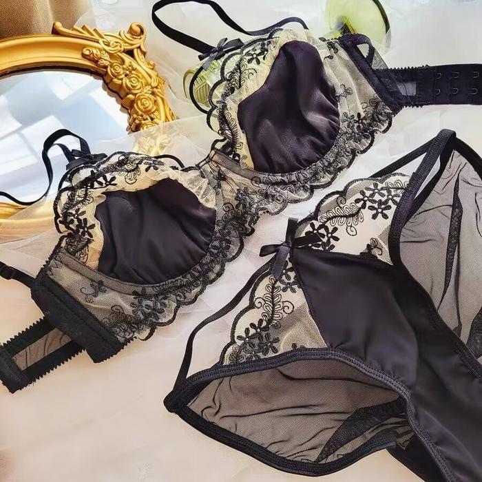 BRA SET PUSH UP KAWAT G STRING WANITA BIKINI 5B027 BRA CD FREE ONGKIR