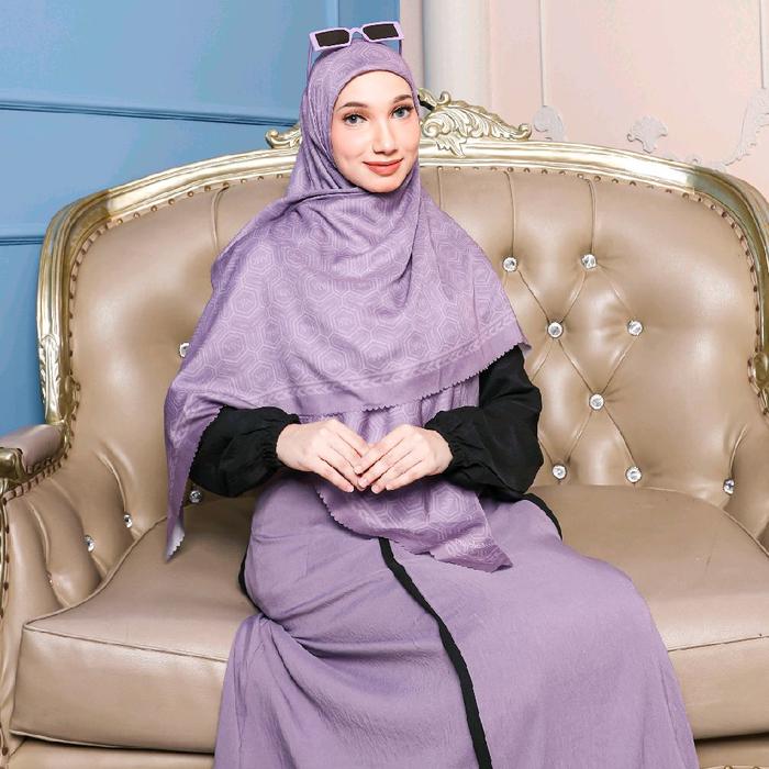 Signature Scarf Premium - Khimar Syari Nayaka