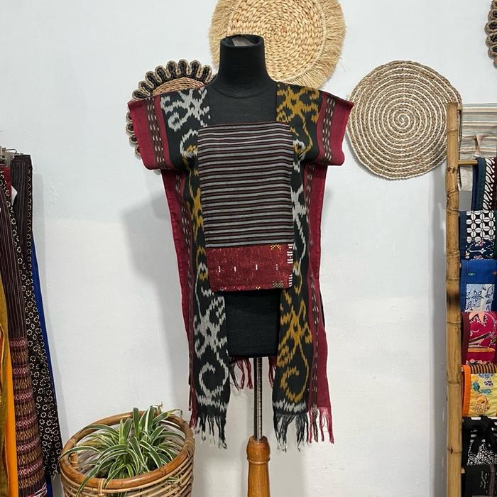 Rujak Top (Baju Tenun Troso Jepara-Lurik-Ulos Sadum)