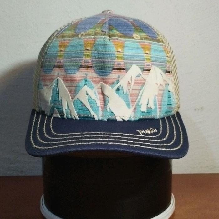 Topi Trucker Pistil Panoramic Likenew