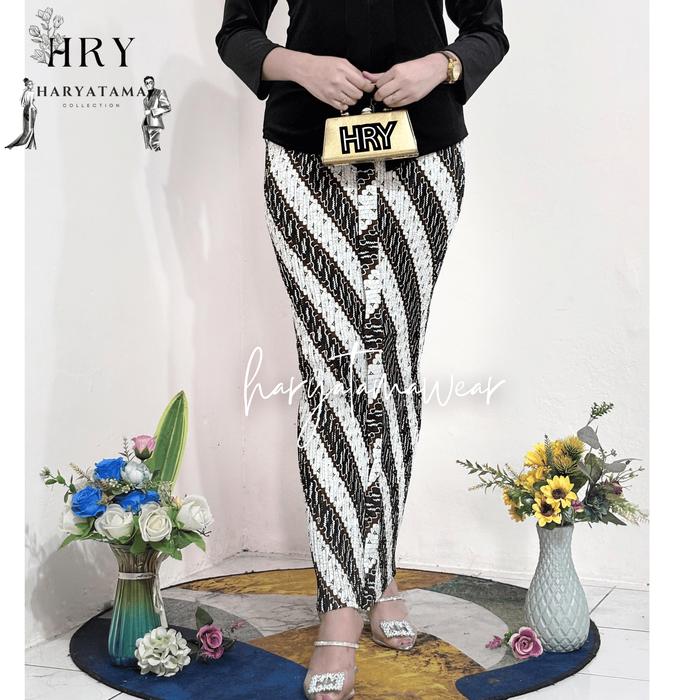 Rok Plisket Batik Wiru/Wiron Motif Parang Shinta untuk kondangan, wisuda, nikahan