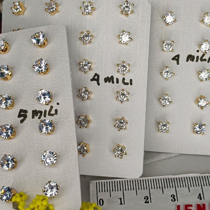 Anting tusuk 1 mata putih bulat kotak segi enam gold 5mili  dan 4 mili tindik Earrings ceplik terlar