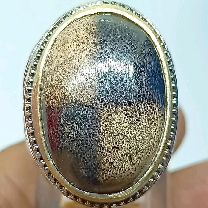 Cincin Batu Fosil Galih Kelor , Tapak Jalak Hitam Putih