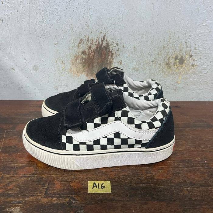 Sepatu anak second ori vans oldskool checkerboard velcro size 29