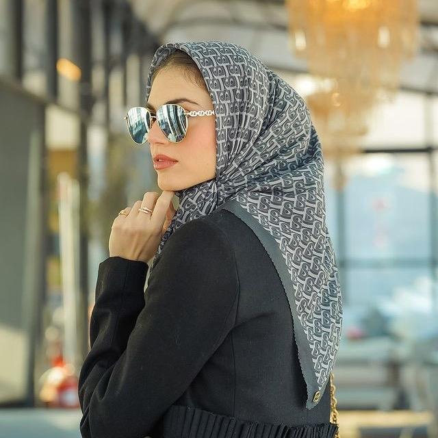 Bimu Voile Square Midnight Buttonscarves