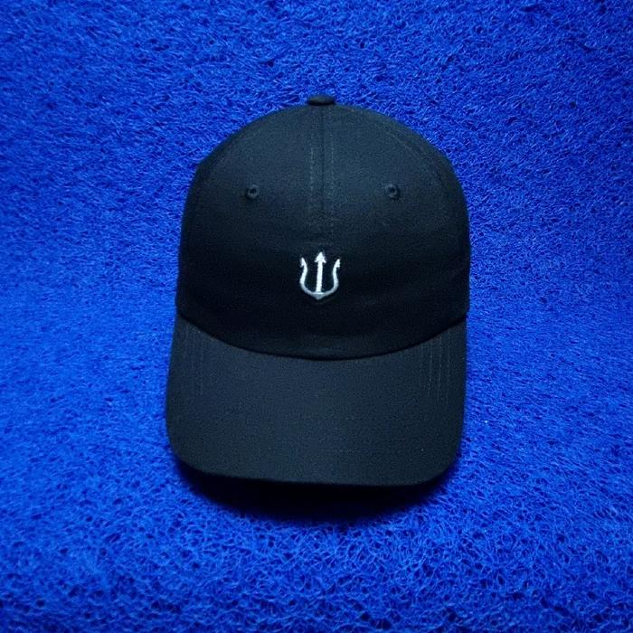 topi verutum casual black small logo