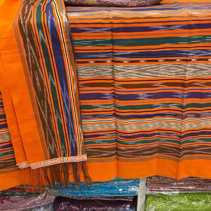 Harungguan muara pemarna alam ,banyak varian warna