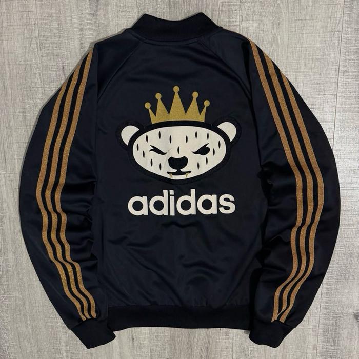 Jaket adidas superstar bear by nigo tracktop size S casual black gold