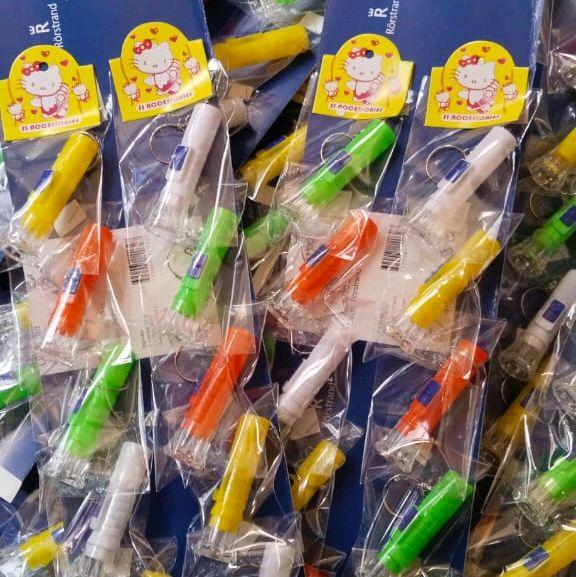 MAINAN GANTUNGAN KUNCI SENTER LED RENCENGAN ISI 12 PCS