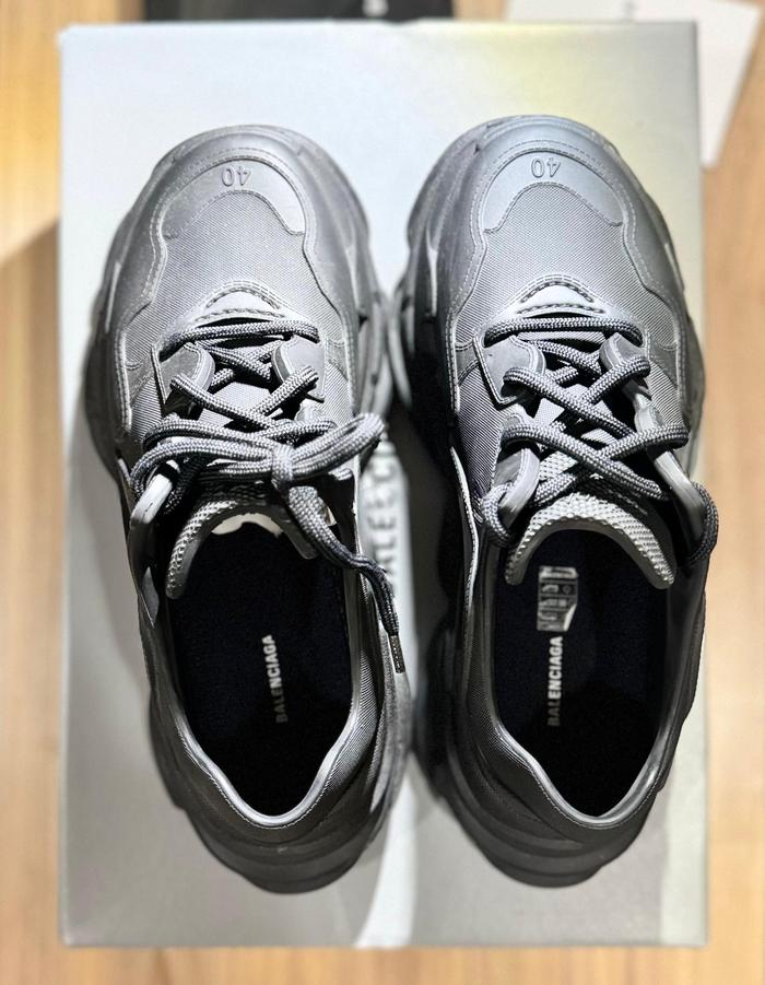 Balenciaga M-Triple S 100% Original Size 40 Second
