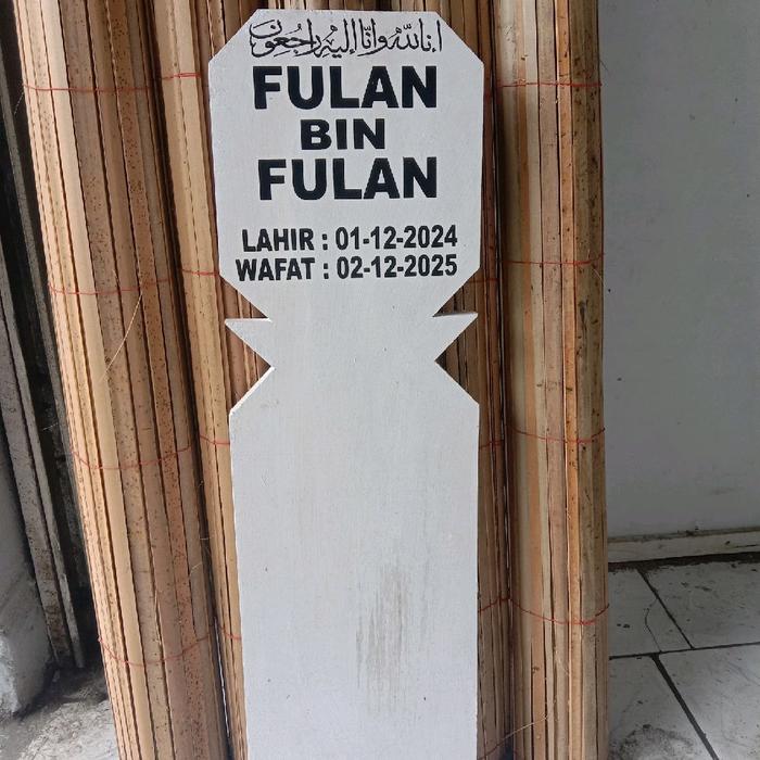 nisan kayu/ perlengkapan jenazah
