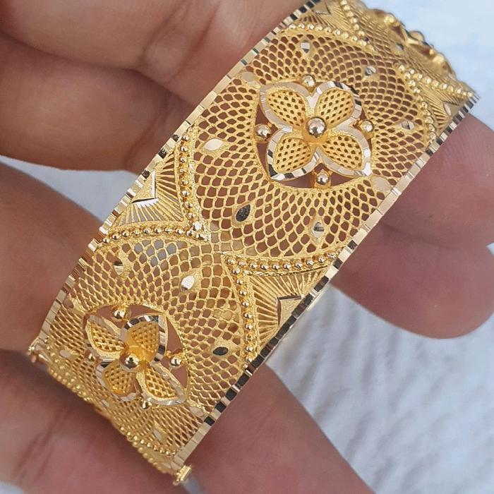 GELANG KENDARIAN MODEL BUNGA DOFF TANPA MATA EMAS 70% 700 70 % 16K