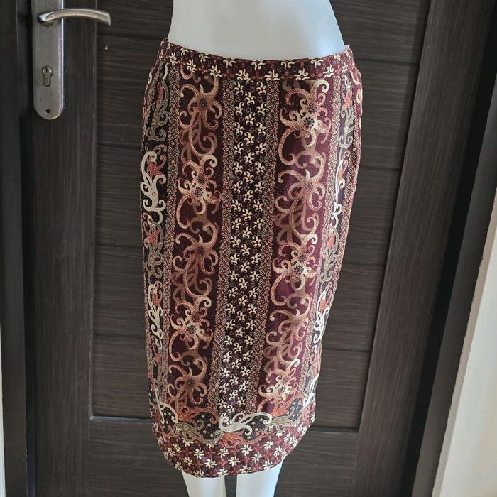 rok batik merk batik sutera halus by surya kencana mas pl