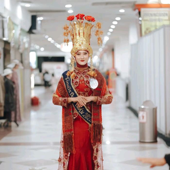 Kebaya Gaun kostum wanita PL murah