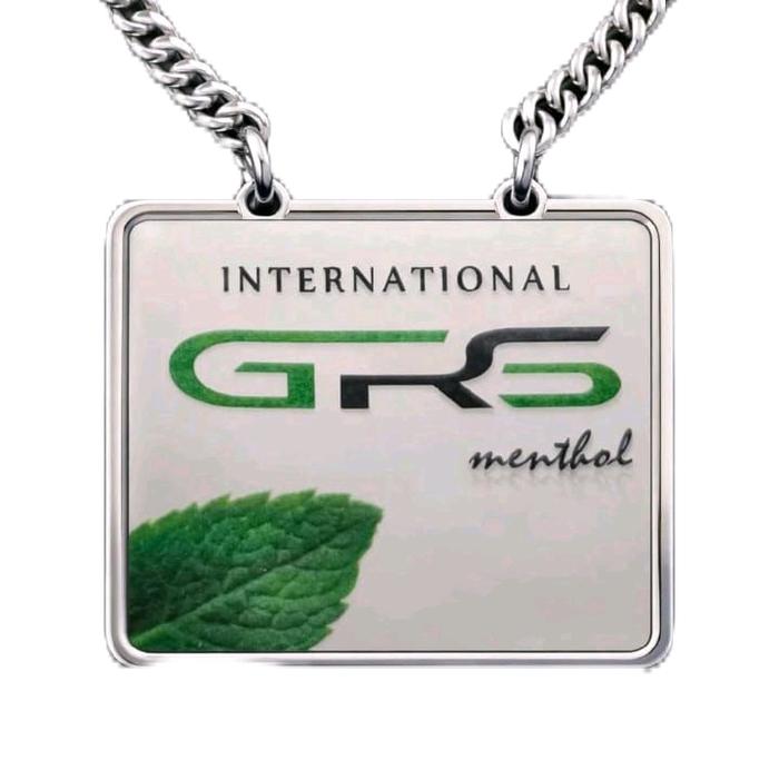 GRS International Mental Kalung dengan Desain Daun Mint dan Logo Elegan