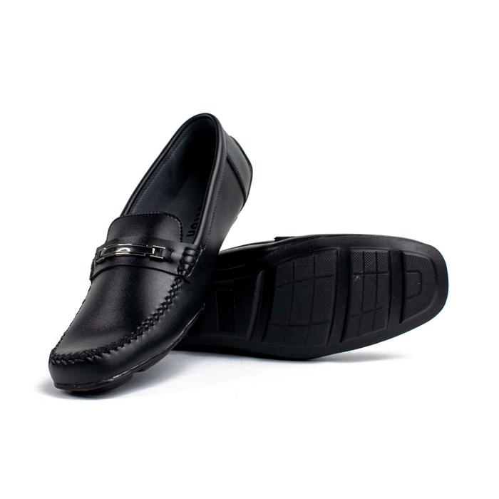Lutton - Sepatu Slip On Pria / Slip On Shoes Mens - Lutton A1