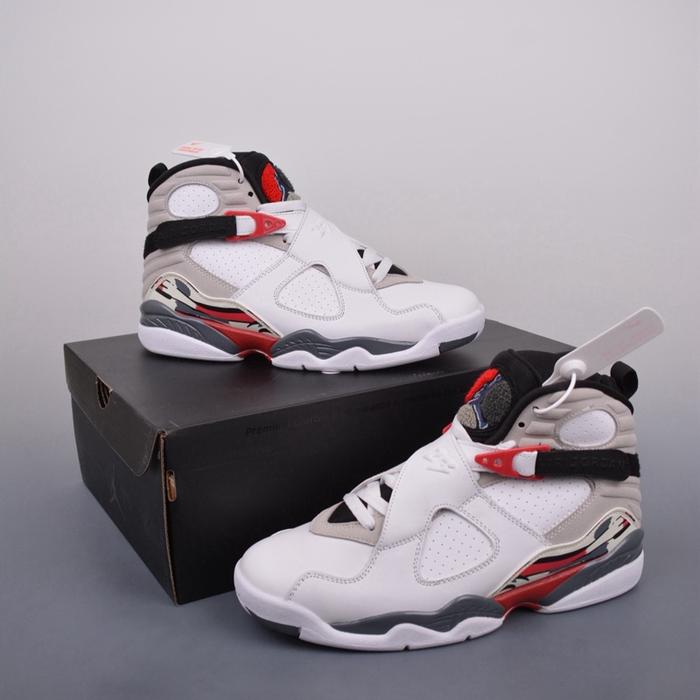 Jordan 8 Retro Bugs Bunny