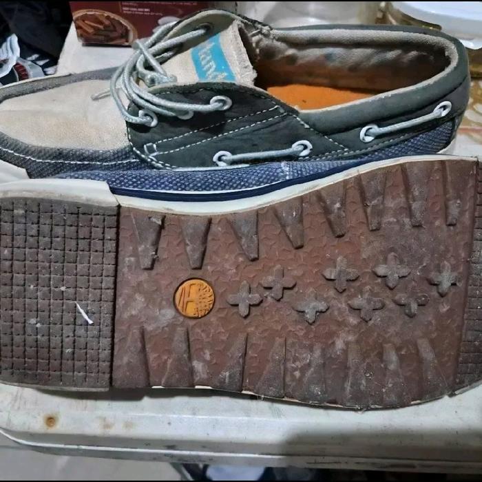 Sepatu Timberland - Sol Kasar dengan Motif Bintang - Kualitas Tinggi - Nyaman untuk Walk - Brand Tim