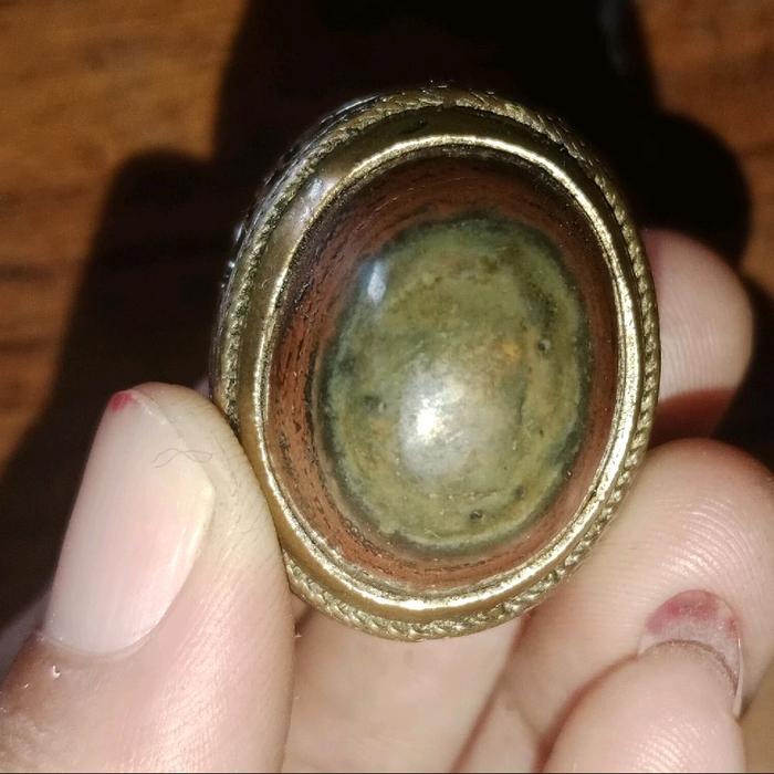cincin batu akik ati ayam pamor puser