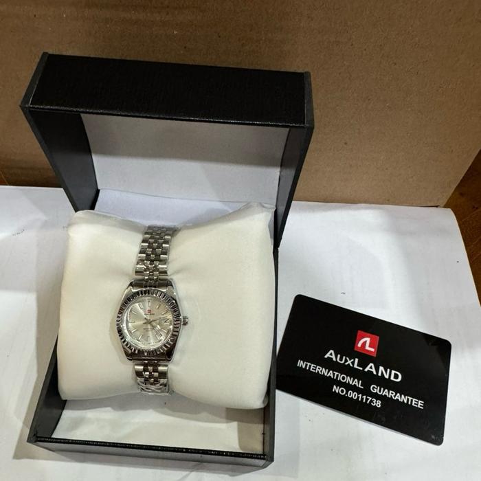 14- AuxLand Jam Tangan Wanita AuxLand Dengan Desain Elegan dan Fungsi Quartz Terbaik
