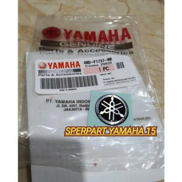 EMBLEM BELAKANG COVER TAIL XEON GT125 XEON RC LAMA YAMAHA ORIGINAL YGP