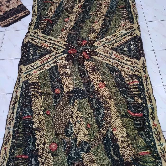 sarung jempol bindhur motif tasik malaya