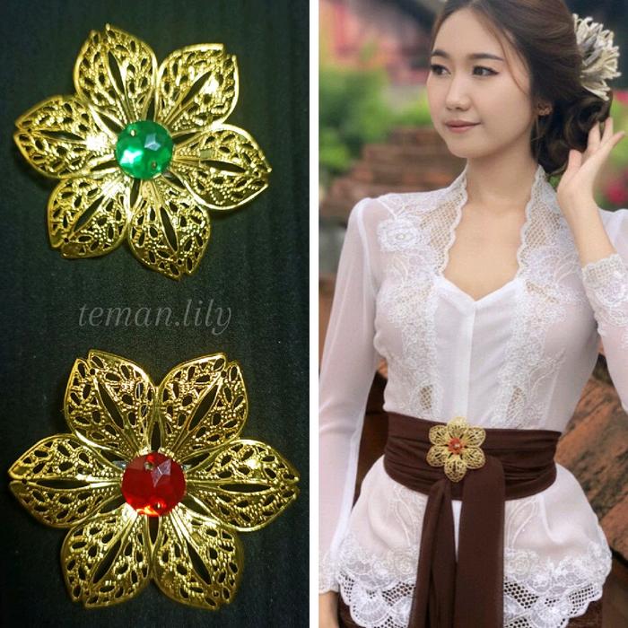 bros kebaya selendang Bali / bros selendang bali  Pengait Bunga Emas Merah Elegan  Clips Perhiasan