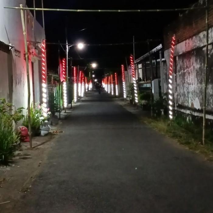 Paket Lampu Strip Selang Merah+Putih+Adaptor 3528 220V Led Strip Agustus Lampu 4Meter 6Meter 8Meter 