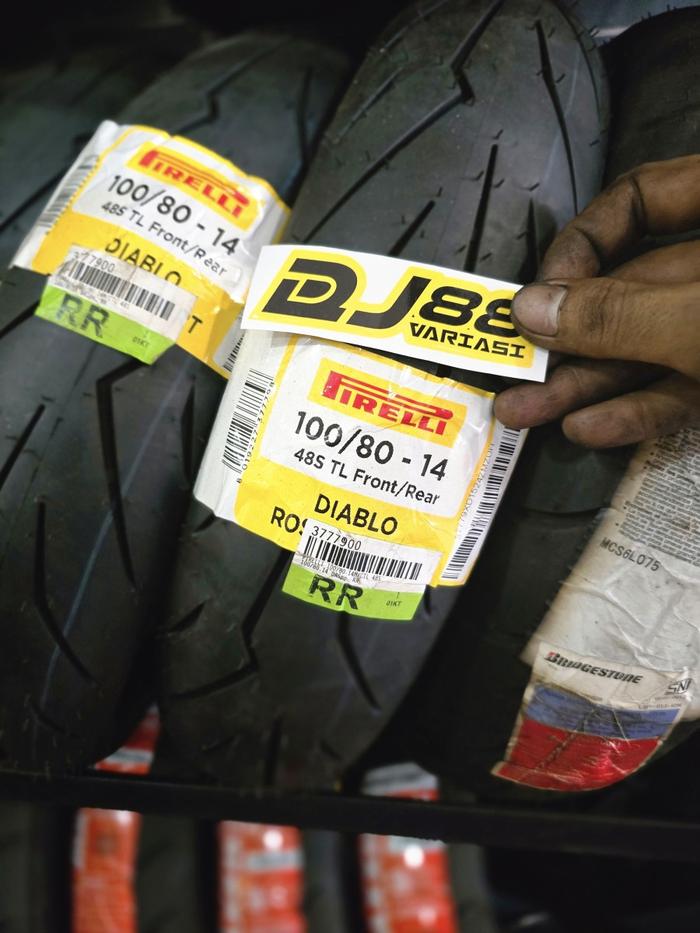 Ban pirelli diablo rosso sport 100/80-14 ring 14 tubless ban vario 125|150