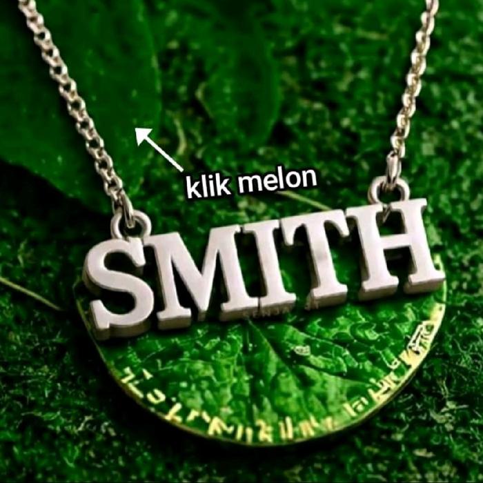 Klik Melon SMITTE Kalung dengan Desain Unik dan Menarik untuk Tampilan yang Berbeda