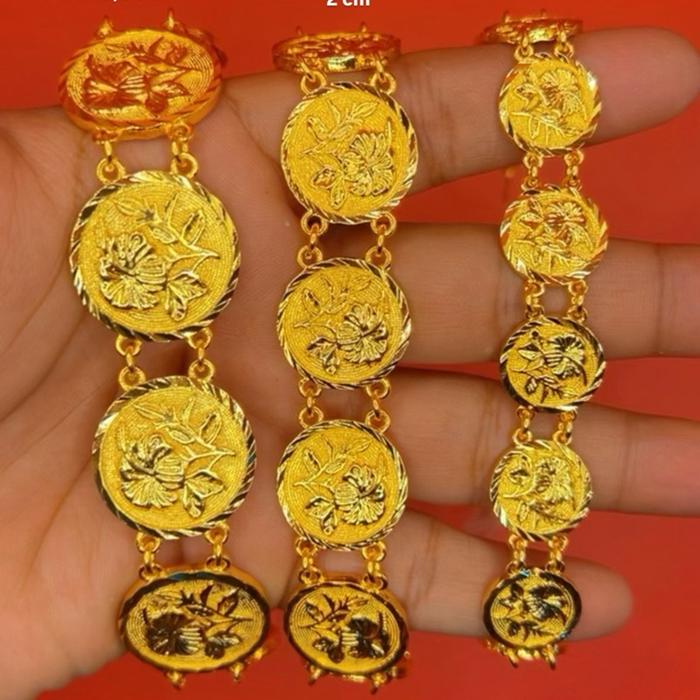 Aksesoris rantai Koin lapis emas  Bracelets