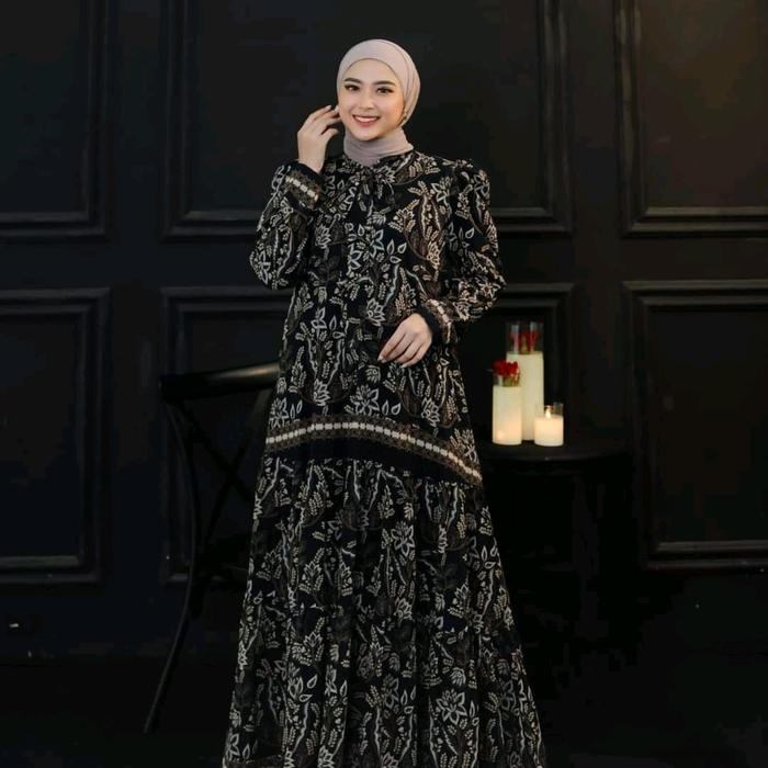 Dress RENGGANIS bahan Ceruty babydoll mix dengan lipitan rufle di dada, lengan balon, dan kopel tang