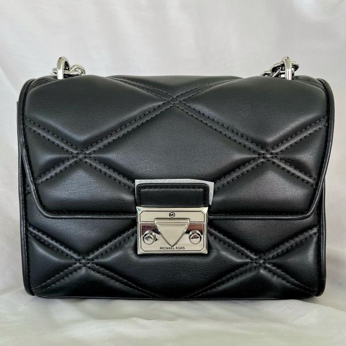 Tas Wanita MK Serena Quilted Medium Shoulder Bag Black