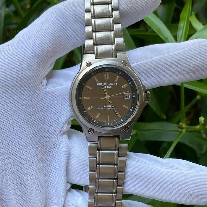 Alba Epsilon Titanium Solar
