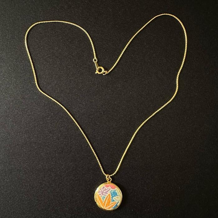 Unsigned Locket Round Necklace