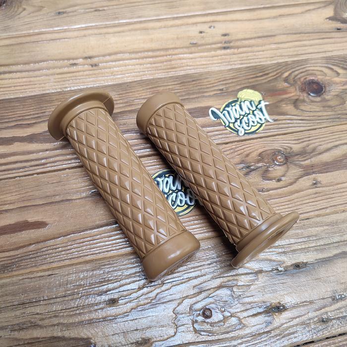 HANDGRIP VESPA WAJIK HANDSPAT VESPA MOTIF WAJIK VESPA