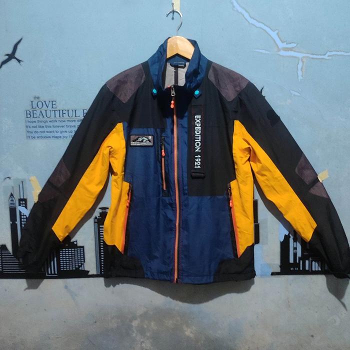 Jaket gunung outdoor bloktek NOBRAND
