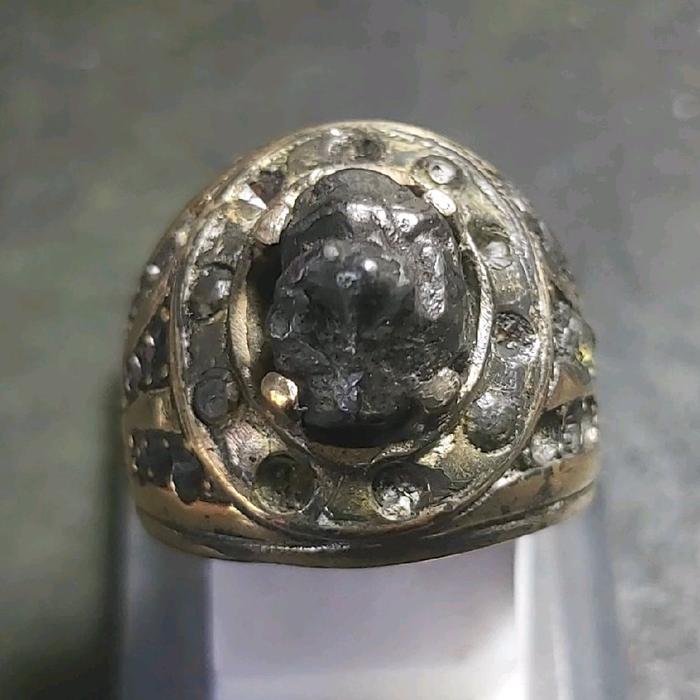 Meteorit - Cincin Batu Akik