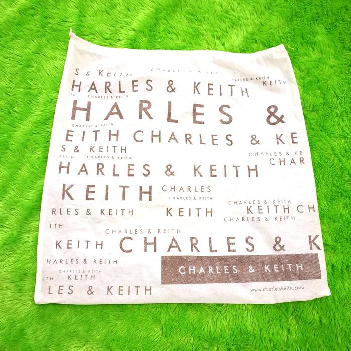 Dustbag tas Charles and Keith original