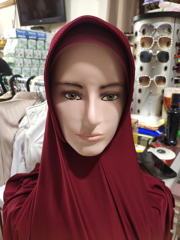 Hijab instant  spandek merah Eltin