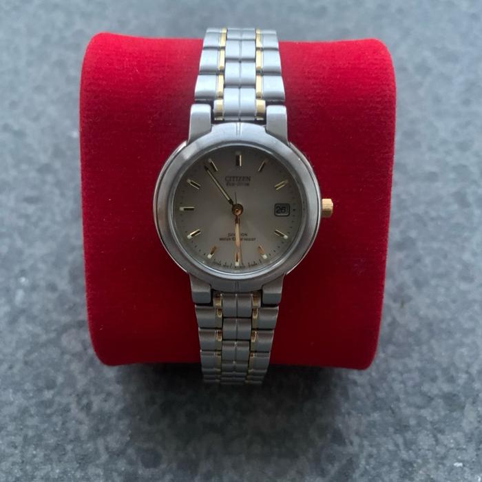 Jam tangan CITIZEN ECO DRIVE VINTAGE LADIES