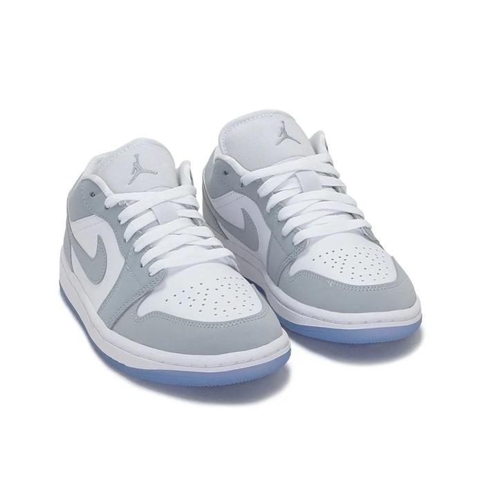 Nike air jordan low 1 women’s basketball shoes-wanita white