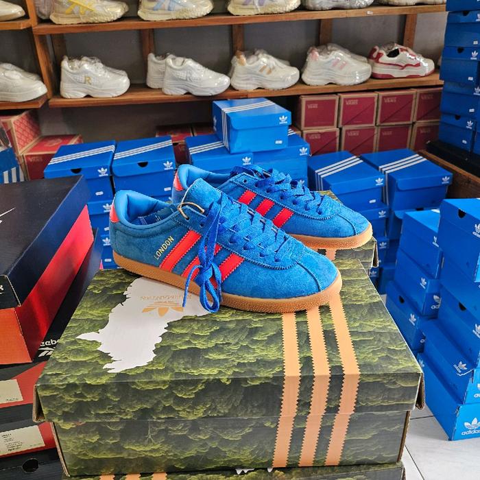 Adidas London Monopoly Blue Red