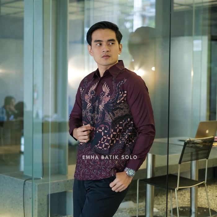 EMHA BATIK SOLO - MAHARAJA BURGUNDY | Kemeja Batik Pria Premium Lengan Panjang Slimfit Lapisan Furin