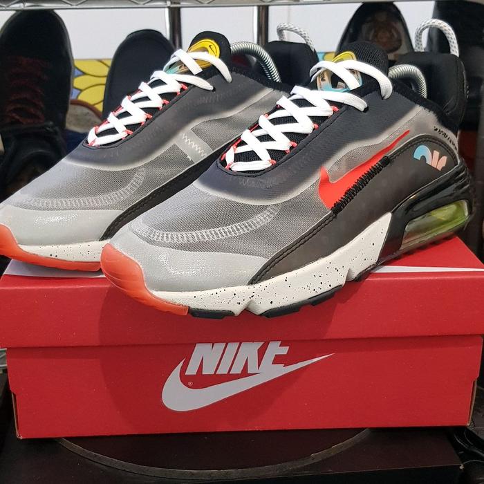 Nike Airmax 2090 hitam size 43