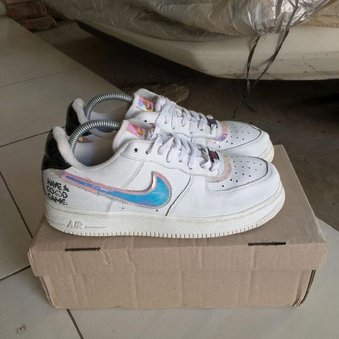 sepatu second branded nik€ af1 / air force one LV8 colleb have a good gam size 41 original