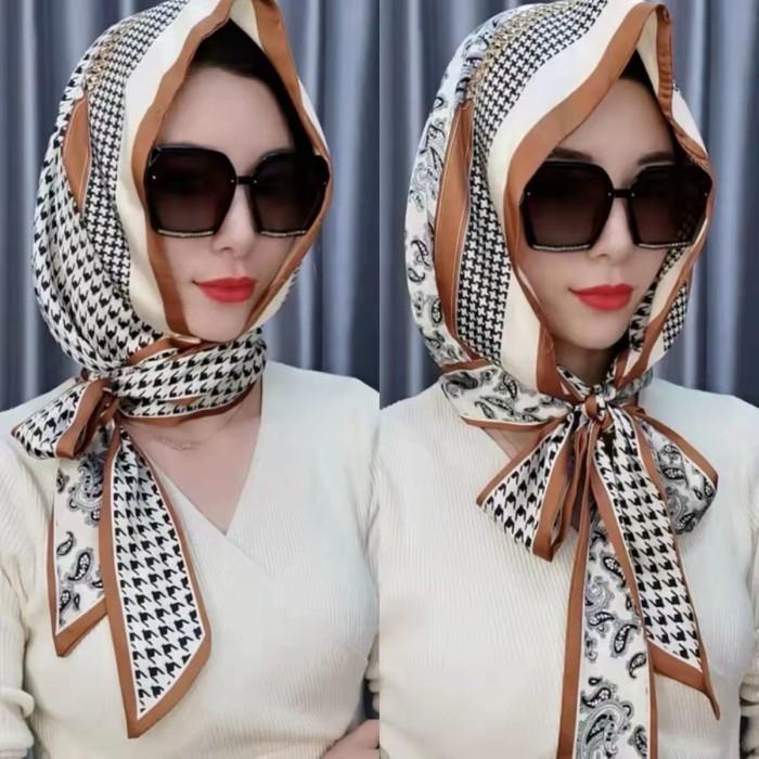 Hijab Voal Segi/Empat Motip Lasercut/Turban Instan Dewasa/Jilbab Motif Bunga/Satin Head Scarf/Satin